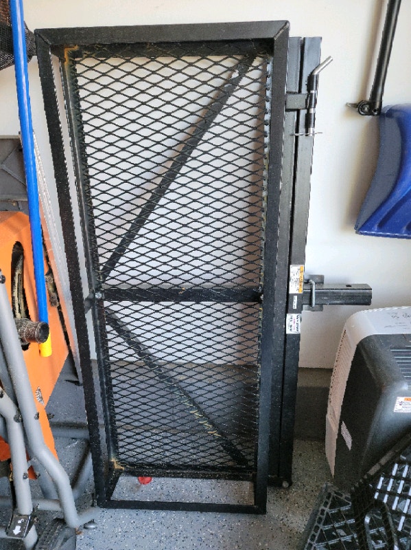 Swing Away Stowaway Tow Hitch Mount Cargo Carrier Rack Hauler Cargo