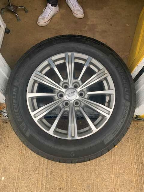Wheels with great tires in Tires & Rims in Chatham-Kent