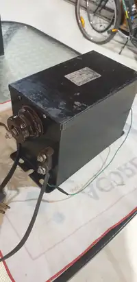 Transformateur pour tube néon