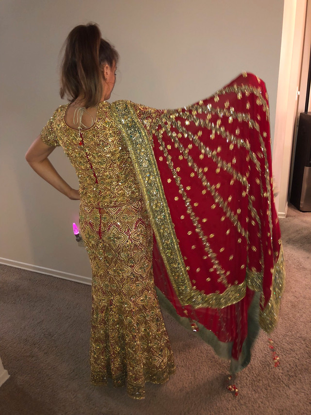 Wedding dress for East Indian ceremony, custom made  in Wedding in Calgary - Image 4