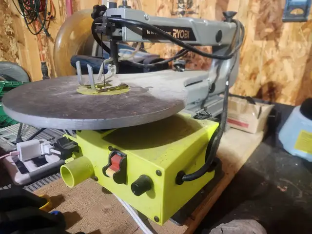 ryobi scroll saw  in Power Tools in Chatham-Kent - Image 2