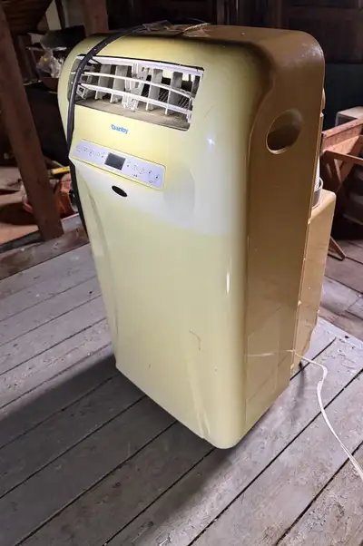 Climatiseur portable Danby 12.000 BTU ( PAS CHER!! ), View more