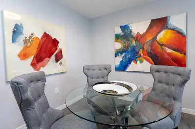 Beautiful 2 bedroom condo with Gorgeous view. Must see - looking for June. Professionals who are lan...
