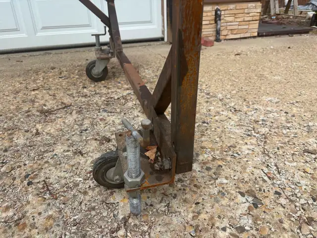 Machine Table497683110057758721