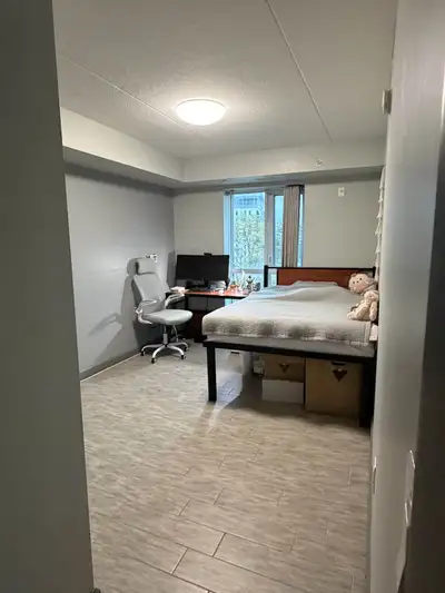 Subletting 2 beds 1 bath unit for Winter & Spring 2026 255 Sunview St, Waterloo, ON N2L 3V8 ✨ Large...