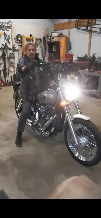 2007 Harley Davidson done up really nice Stage 2 tuned etc. 13oookms Dayna GX Street Bob