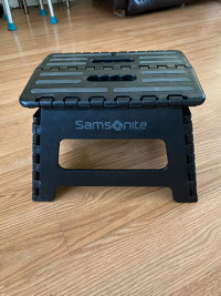 Samsonite step stool