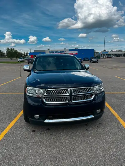 Looking for a powerful SUV with luxury features and room for the whole family? Check out this 2012 D...