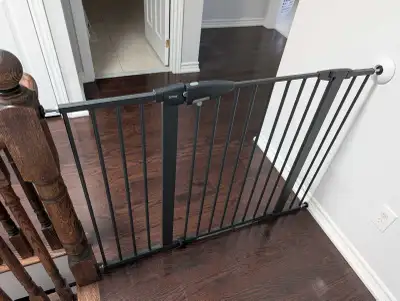 Brica by Munchkin Easy Close Tall and Wide Safety Gate, View more