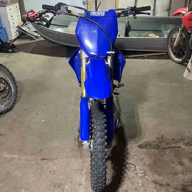 2009 YZ250F in Dirt Bikes & Motocross in Ottawa - Image 2