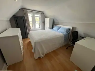 PRIVATE FURNISHED ROOM IN 3 BEDROOM APARTMENT. Keele and Bloor, short-term/long-term, minimum 8 mont...