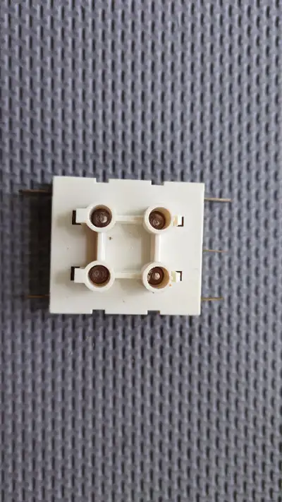 Whirlpool Range Indicator Light On Bracket Part # 8523739 975879, View more
