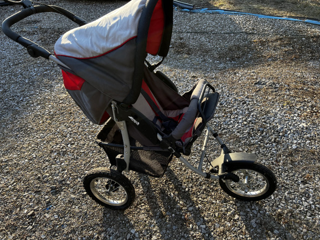 Hauck Sport Jogger Runner Stroller, light weight in Strollers, Carriers & Car Seats in Leamington