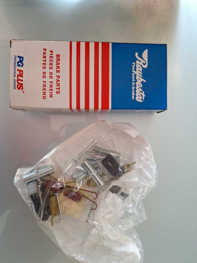 Parking brake hardware kit - Toyota Rav4 in Other Parts & Accessories in Woodstock - Image 2