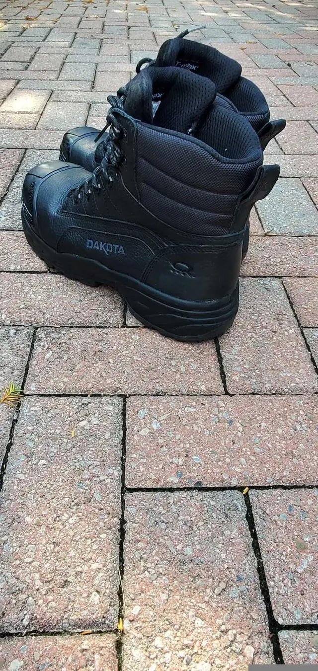 New DAKOTA Quad Comfort CSA Work Boots Mens Size 14 in Men's Shoes in Barrie - Image 6