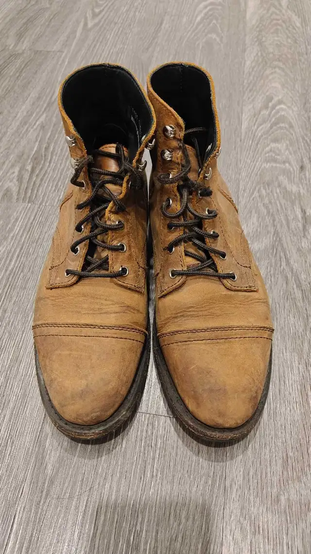 Thursday Boot Captains in Men's Shoes in Oakville / Halton Region - Image 2
