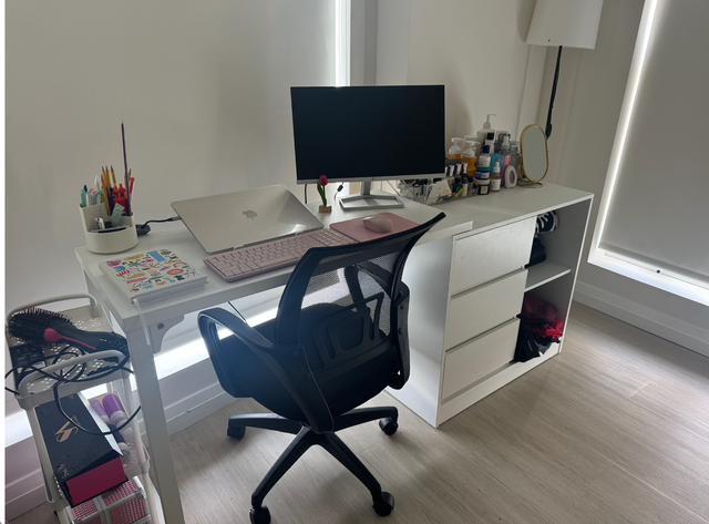 White L-Shaped Computer Desk + Office Chair Set in Desks in Ottawa - Image 4