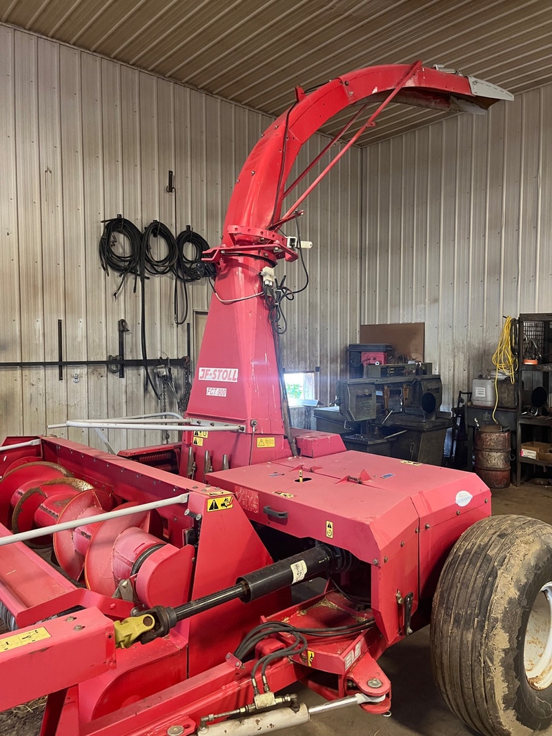 JF 900 forage harvester and 18’ hi dump Farming Equipment Red Deer