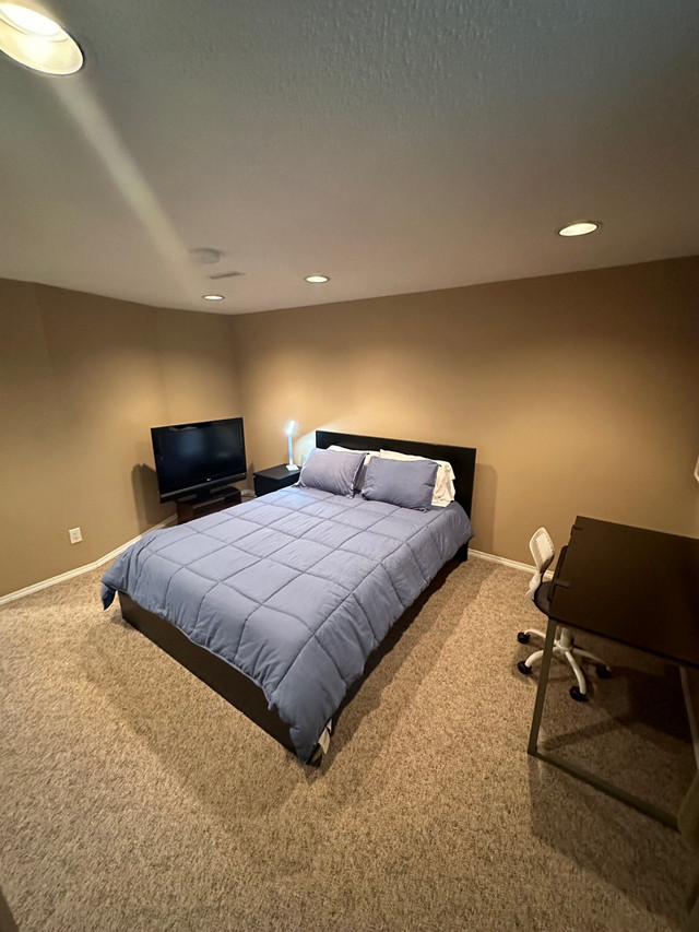 600 Room for rent Thickwoood Room Rentals & Roommates Fort