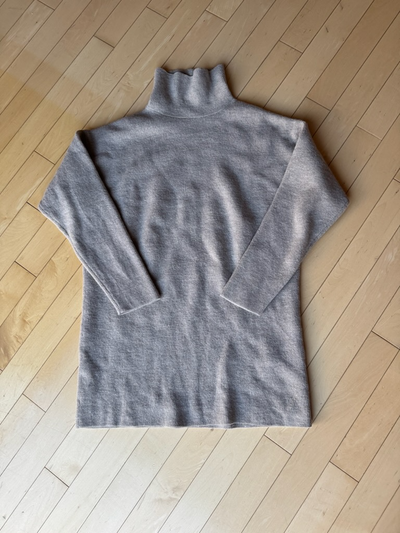 Aritzia Babaton Merino Wool Knit Turtleneck - Size 1, View more