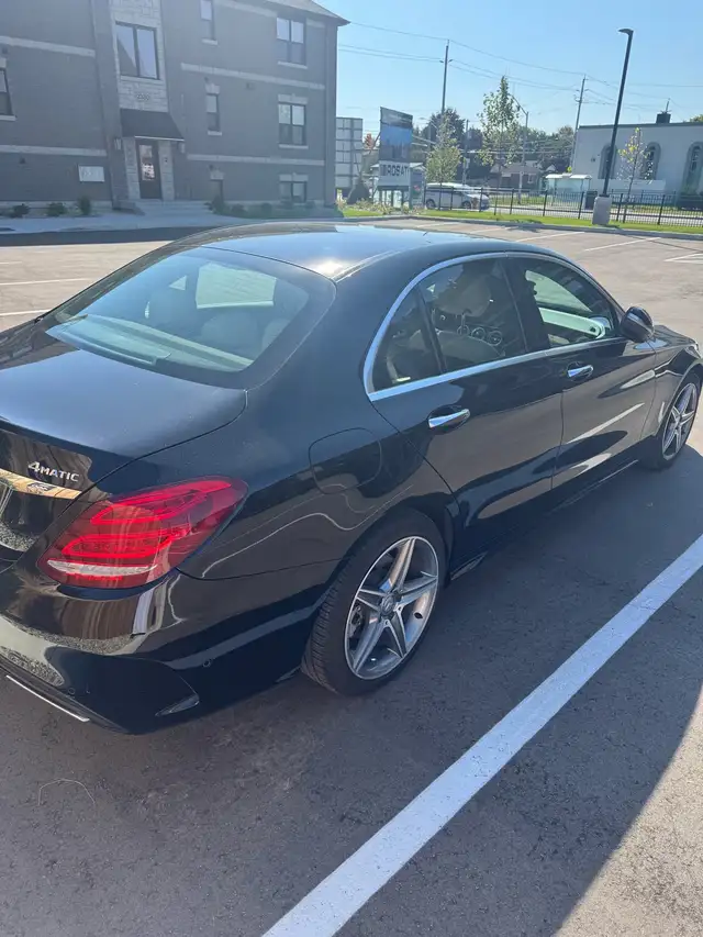 2015 Mercedes c-300 75,000KM in Cars & Trucks in Abbotsford - Image 6