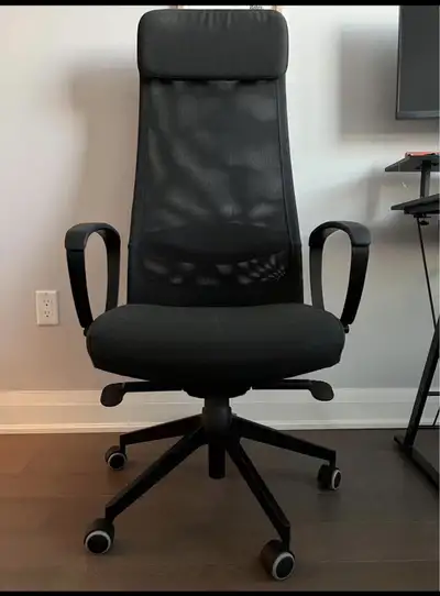 Almost new Ikea markus office chair which is hardly used. Product link : https://www.ikea.com/ca/en/...