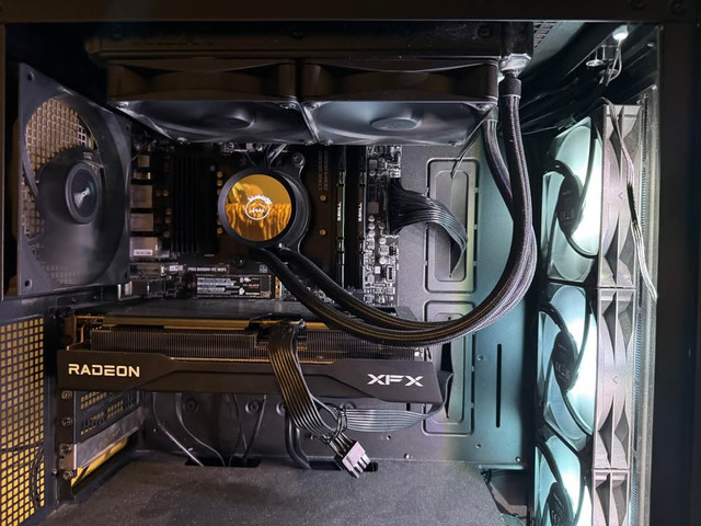  Ryzen 5 5600G PC – 32GB – 2.5TB – No GPU – Built-In Graphics in Desktop Computers in Oshawa / Durham Region