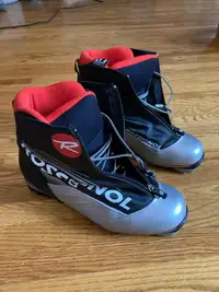 Rossignol X3 Ultra cross country ski boots size 42