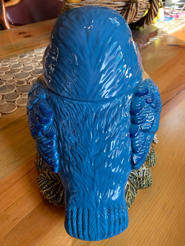 Fat Bluebird Cookie Jar by Big Sky Carvers in Kitchen & Dining Wares in Kamloops - Image 4