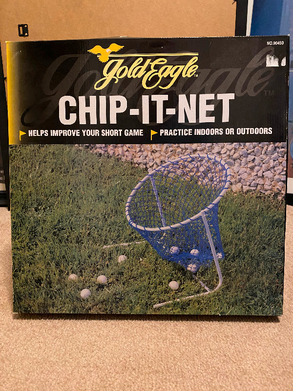 Golf Chipping Net and Single Sleeve of Wilson Golf Balls in Golf in St. Catharines - Image 3