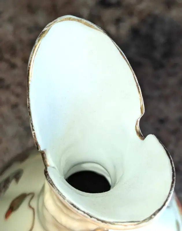 RARE Antique Victorian Royal Rudolstadt Germany Porcelain Vase! in Arts & Collectibles in London - Image 9