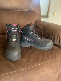 Women’s steel toe work boots 