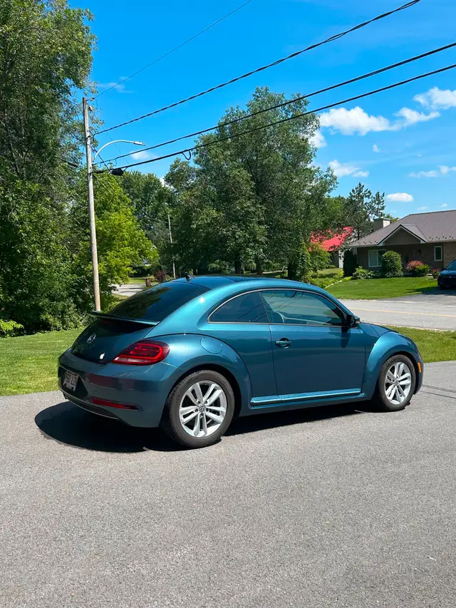 Volkswagen Beetle Coast 2018 $19 000 dans Autos et camions dans Ville de Montréal - Image 10