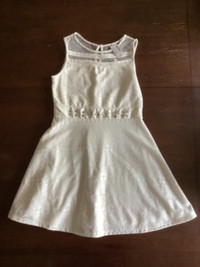 NEW WITH TAGS GIRLS SIZE 16 SPECIAL OCCASION DRESSES