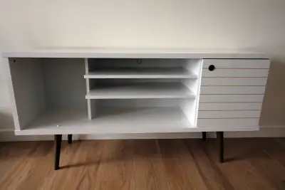 Modern White TV Stand - Good Condition Approx. 53" x 14" x 26" (LxWxH)