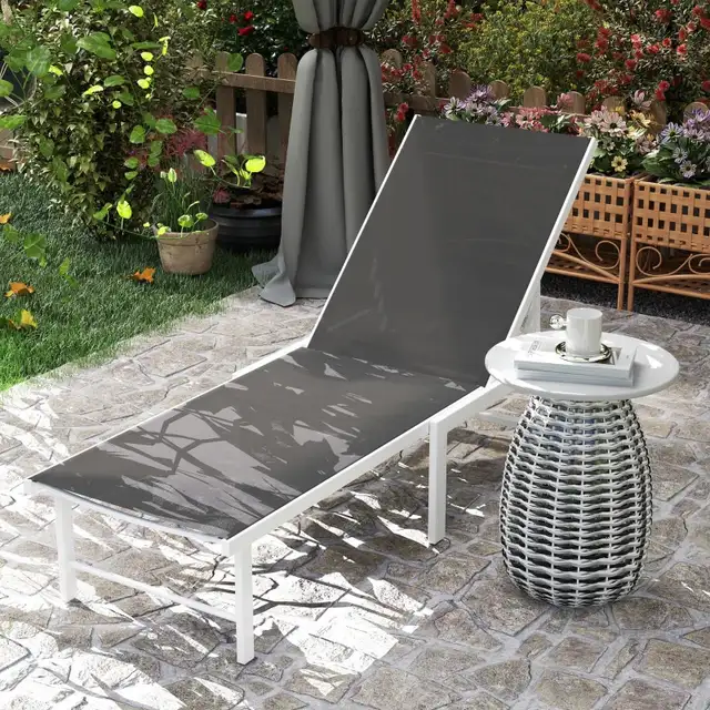 Outdoor Lounge Chair, 5-Level Reclining Outdoor Chaise Lounge Ta in Patio & Garden Furniture in Markham / York Region - Image 10
