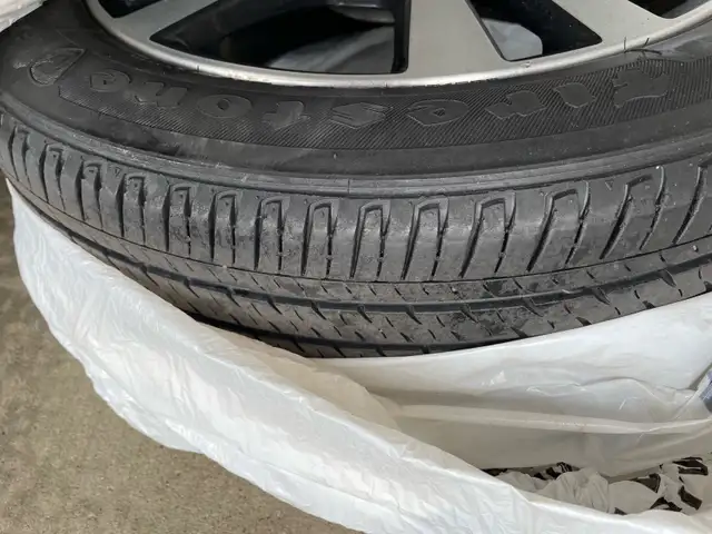 Nissan Rim and tire 205/55R17 in Tires & Rims in Ottawa - Image 4