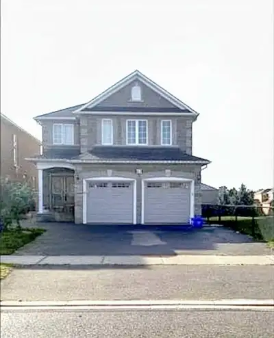 Spacious Basement Apartment Available July 1st in Maple, Vaughan, Ont. This large basement apartment...
