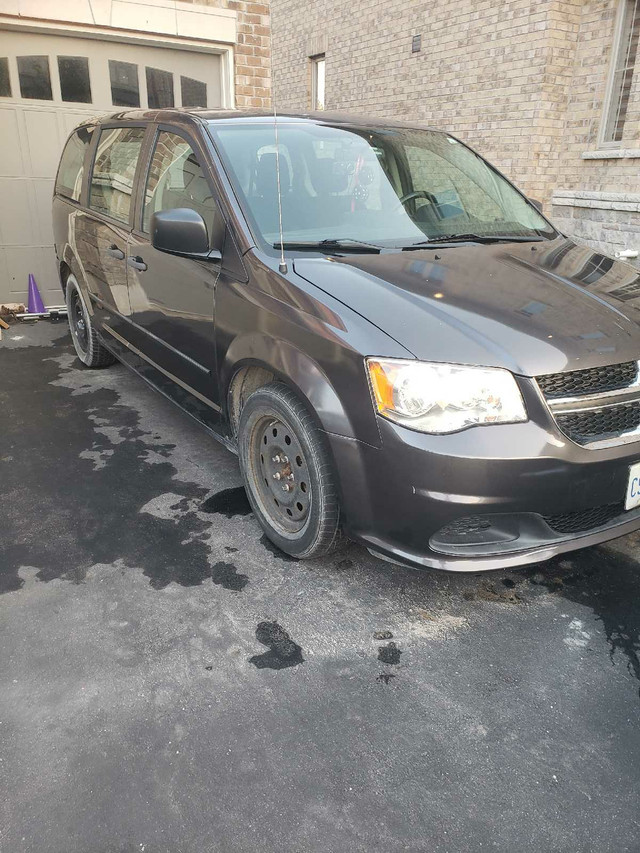 dodge caravan  in Cars & Trucks in Mississauga / Peel Region - Image 3