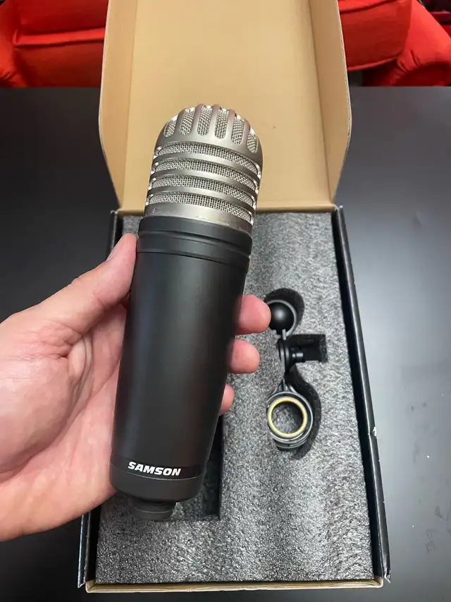 Condenser Microphone Samson SAMTR101 in Pro Audio & Recording Equipment in Mississauga / Peel Region - Image 4