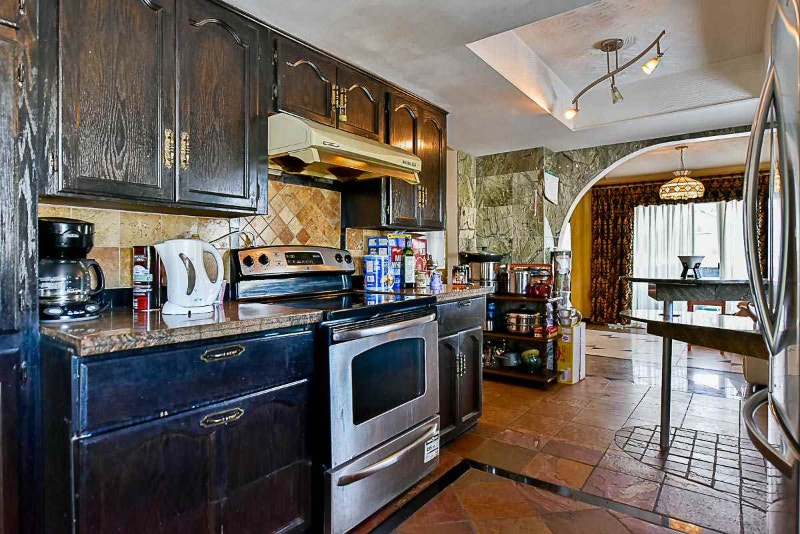 3 Bed 2 Bath House for Rent Fleetwood Surrey Great Location Long