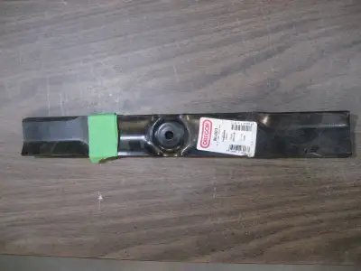 2 Oregon mower blades Dynamark # 782971, 96-003, $36.00 for the set of 2 blades, phone 506-351-4388,...