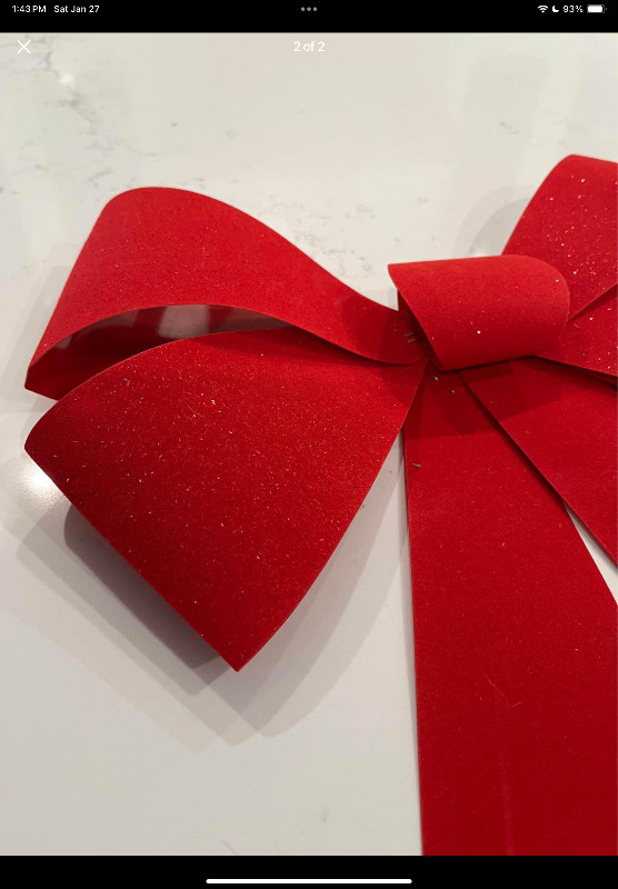 Christmas outdoor bows x2 in Hobbies & Crafts in Comox / Courtenay / Cumberland - Image 2