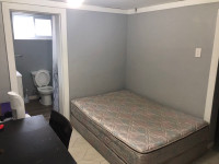 Room for rent $700 Thorold 
