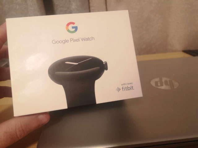 neuf scellé Google pixel watch avec fitbit dans Autre  à Longueuil/Rive Sud - Image 2