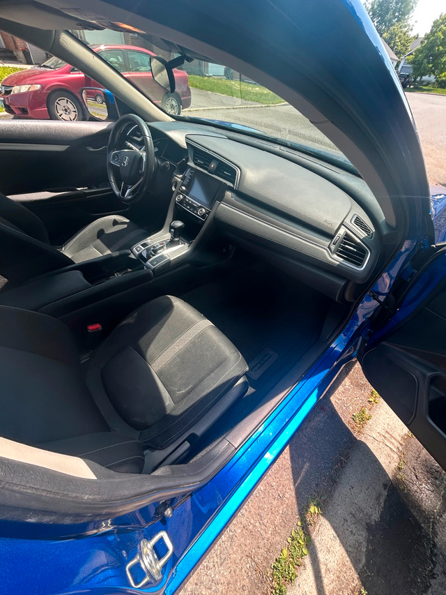 Honda civic 2019 in Cars & Trucks in Ottawa - Image 3