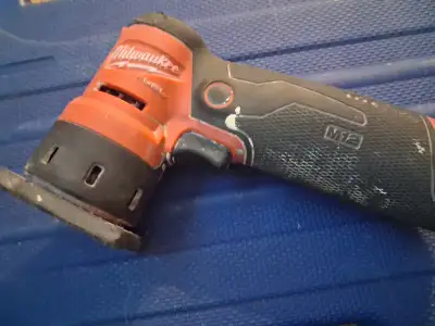 Milwaukee Orbital Detail Sander , View more