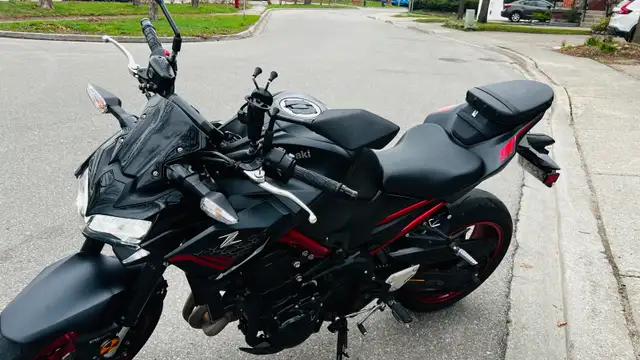 Motorcycle Kawasaki Z900 -2021 in Sport Bikes in Oakville / Halton Region - Image 10