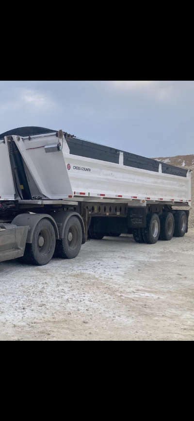 2008 cross country tri axle trailer new hoist, newer tires and brakes power asphalt tarp brand new F...
