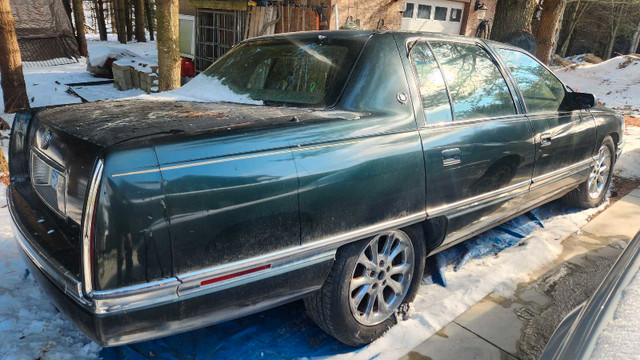 1994 CADILLAC SEDAN DEVILLE in Classic Cars in Mississauga / Peel Region